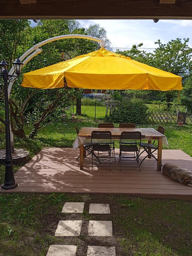 Chez Karine Bed & Breakfast Ceyzerieu Luaran gambar